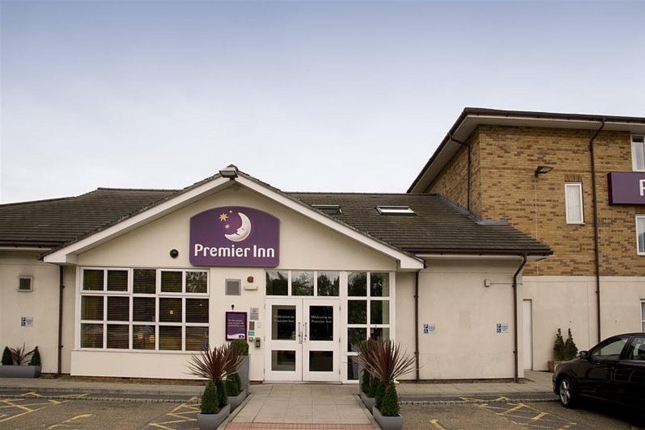 Premier Inn London Barking Exteriör bild